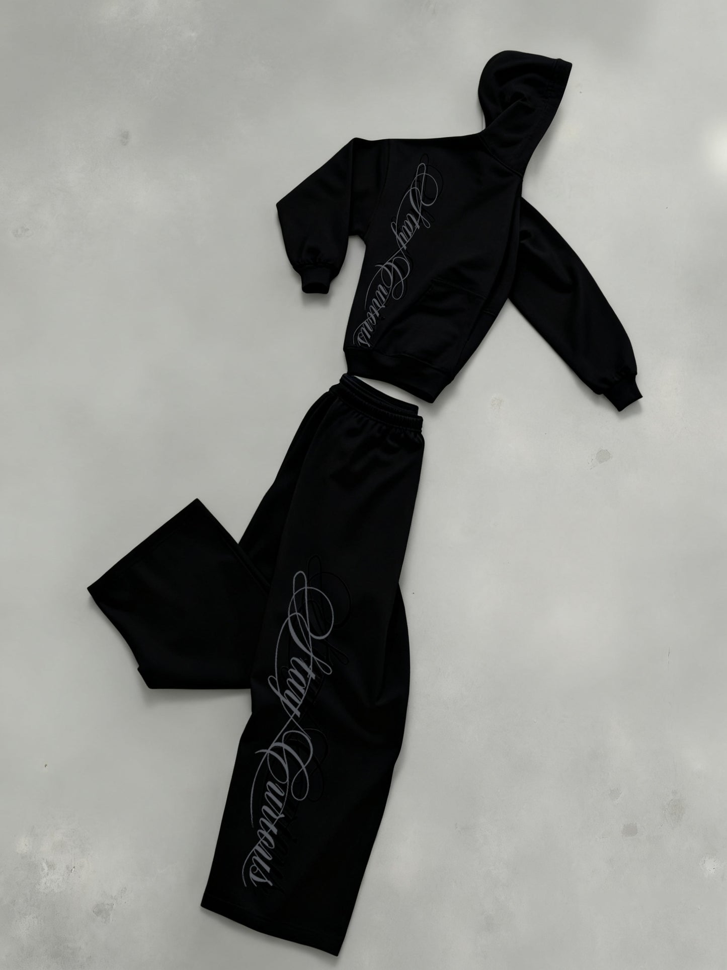 Men'S Print Consisting of a Sweatshirt And Long Pants