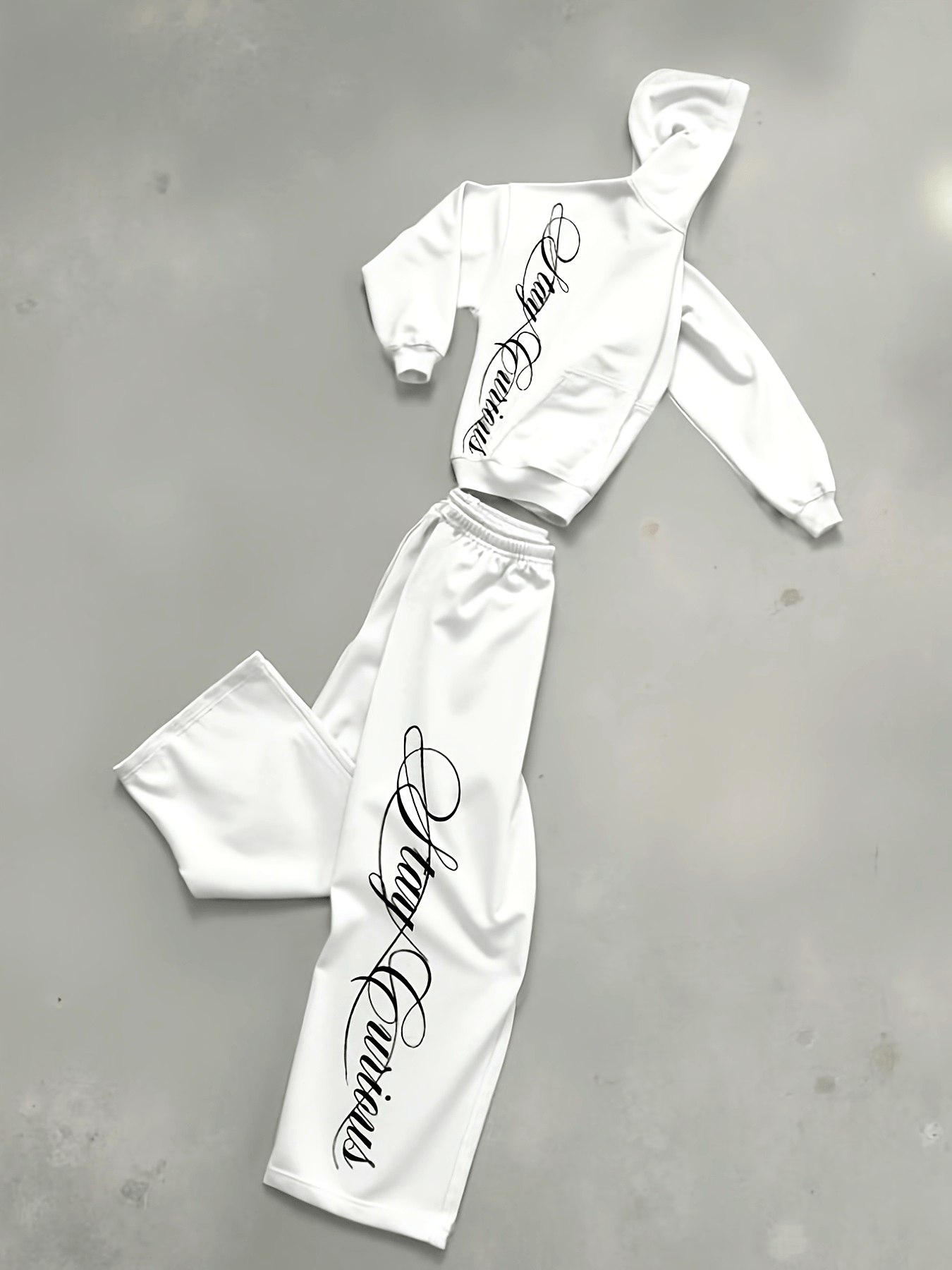 Men'S Print Consisting of a Sweatshirt And Long Pants